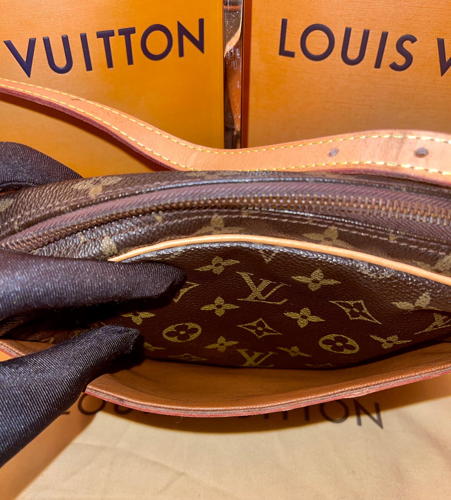 Authentic Louis Vuitton Jeune Fille MM Crossbody